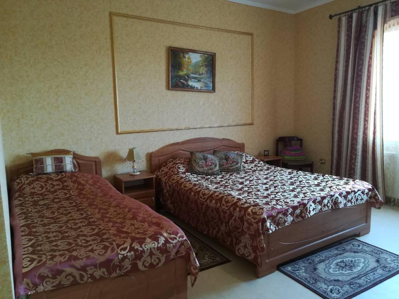 Готель Алекс Lutsʼk Dış mekan fotoğraf